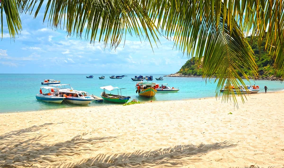 Bai Lang Beach on Cham Islands